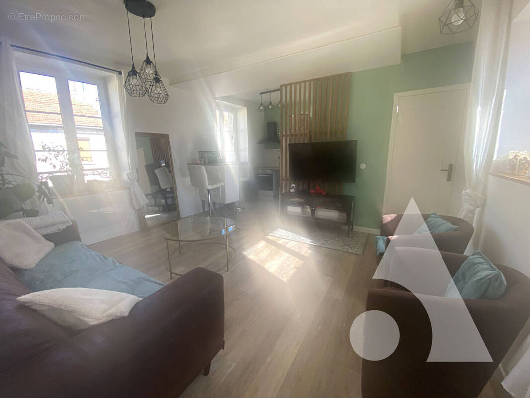 Appartement à CREPY-EN-VALOIS