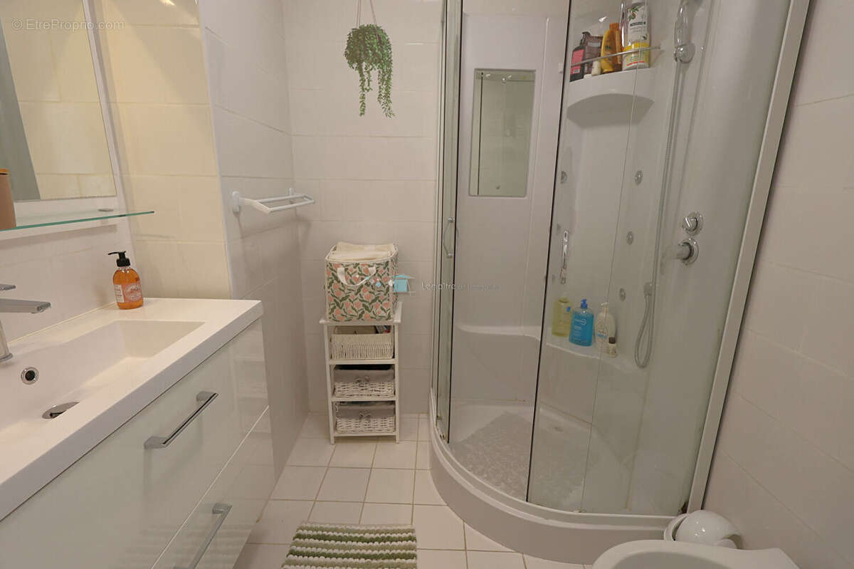 Appartement Le Cannet mairie 2 pièce(s) 54.44 m² avec piscine - photo 13