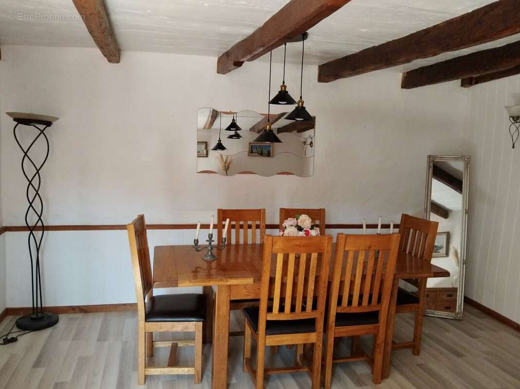 Appartement à MESSE