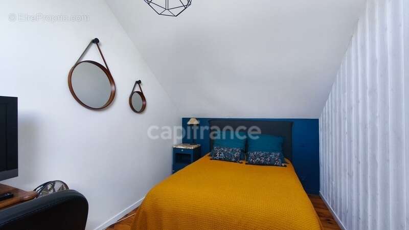 Maison familiale avec piscine sur terrain de 1280 m² SANGUINET - photo 8