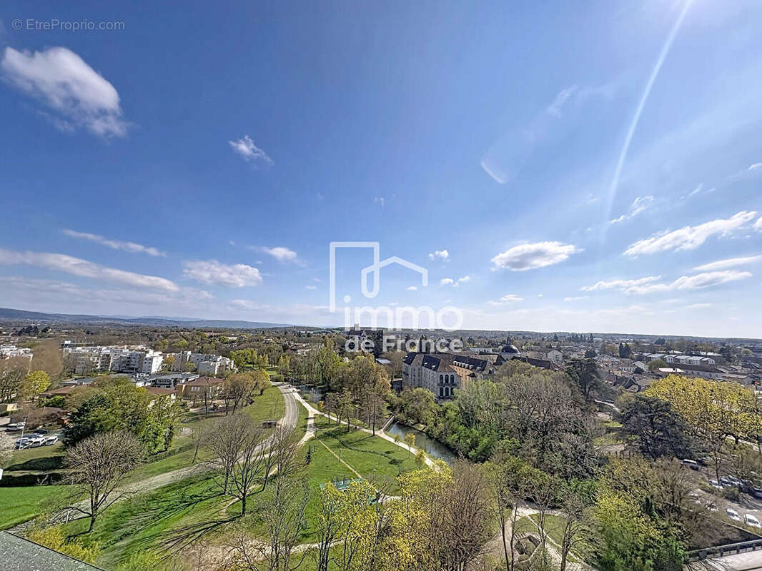 Appartement à BOURG-EN-BRESSE