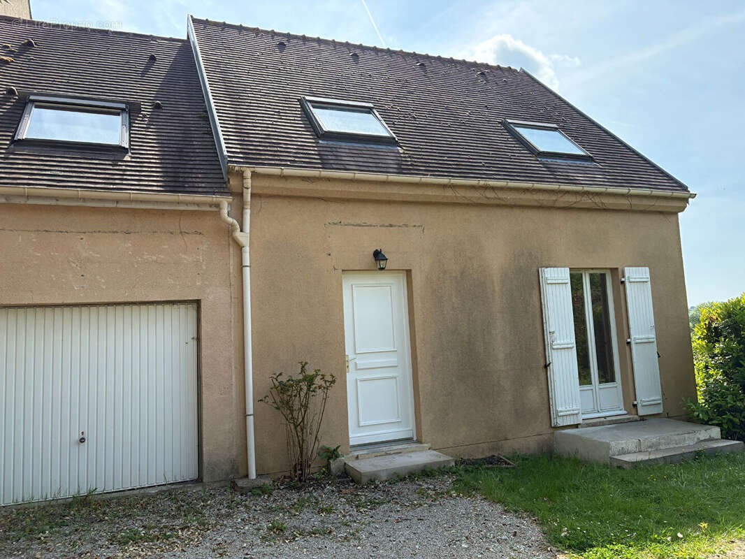 Maison à HERBEVILLE