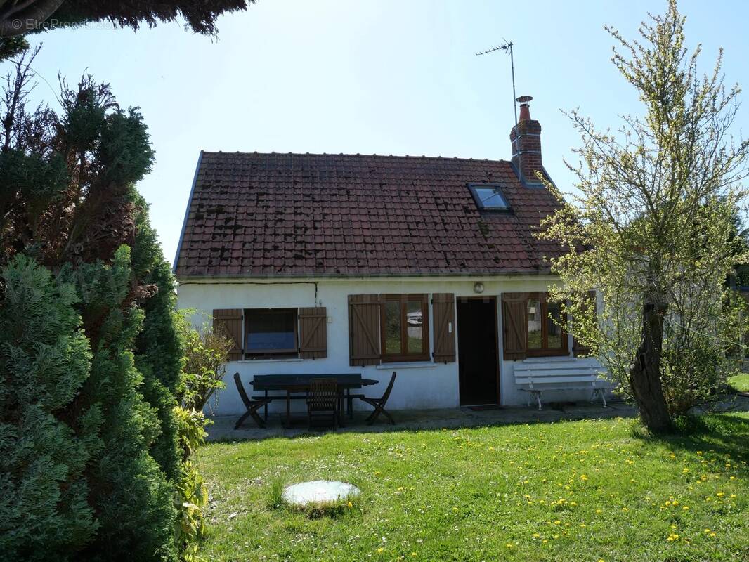 Maison à SAILLY-FLIBEAUCOURT