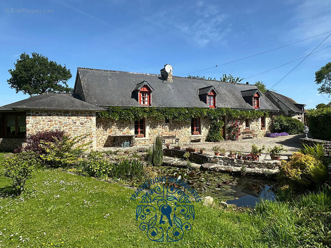 Maison à RAUVILLE-LA-PLACE