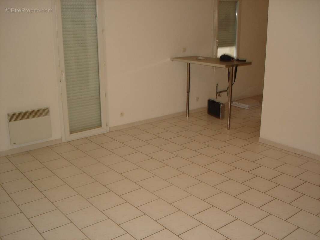 Maison à COURNONTERRAL