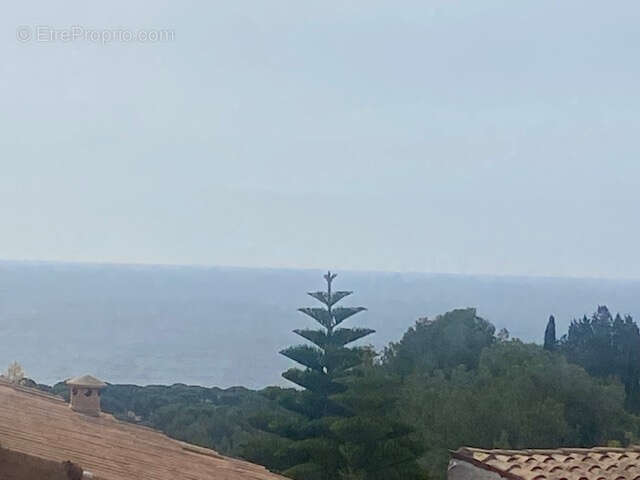 Maison à SAUSSET-LES-PINS