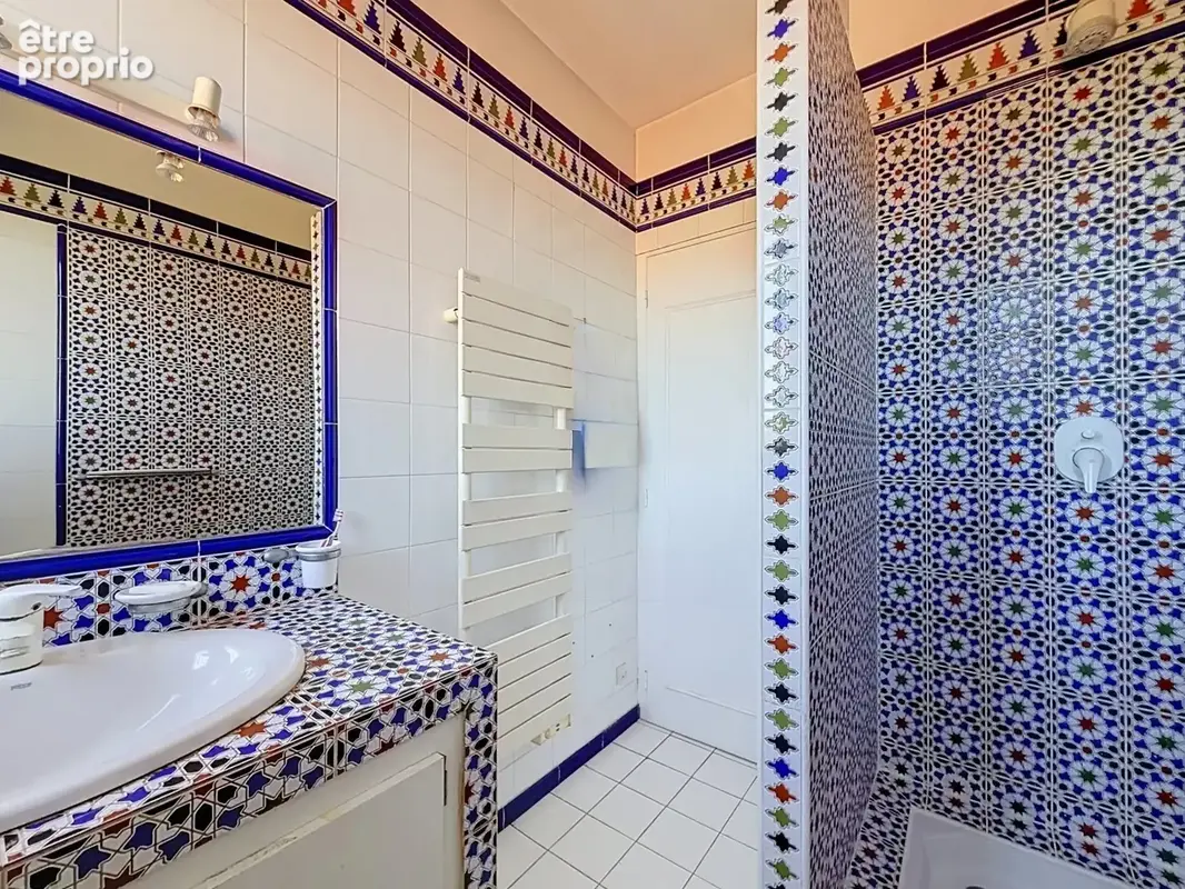 Saint-Roman de Bellet - Maison Niçoise - 6 Pièces - 228 m² - photo 9