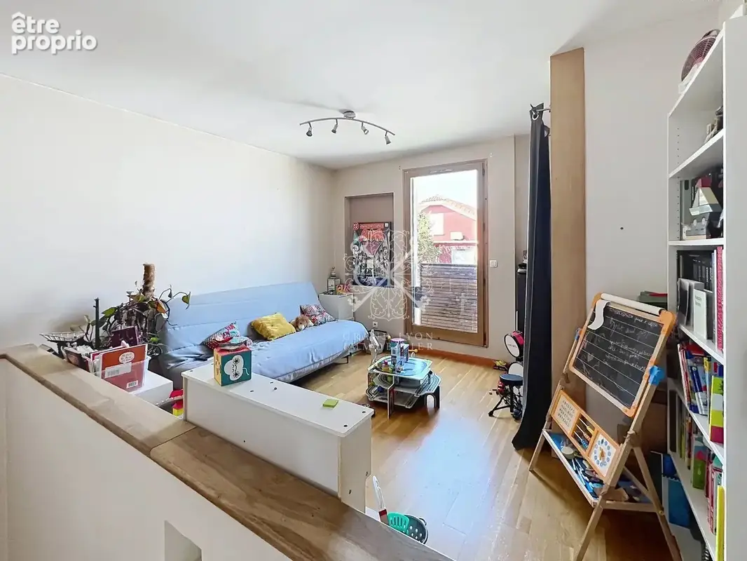 Maison 6 pièces 157 m² à vendre à Villeurbanne (69100) - photo 5