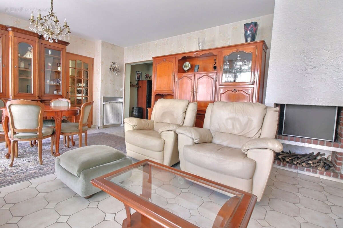 Appartement à L'ILE-SAINT-DENIS