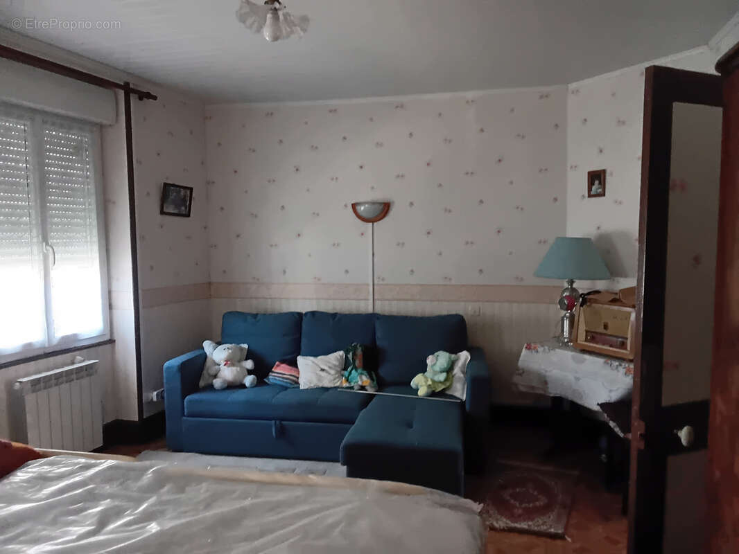 Maison à NERONDES