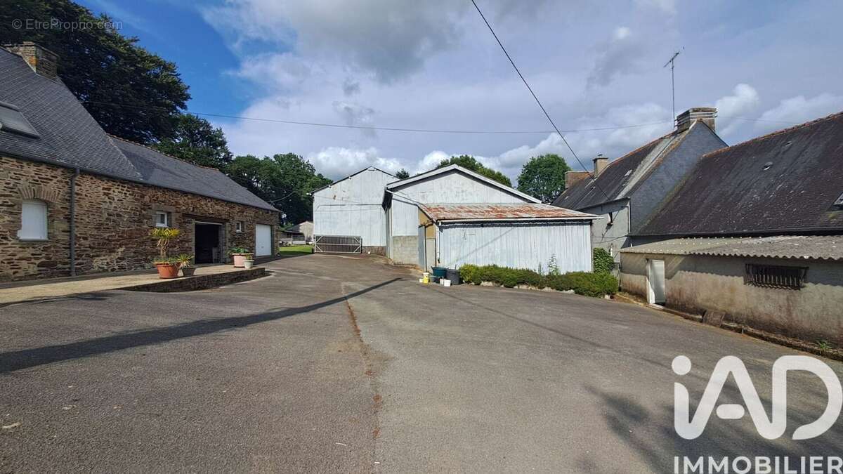 Photo 4 - Maison à SAINT-CARADEC