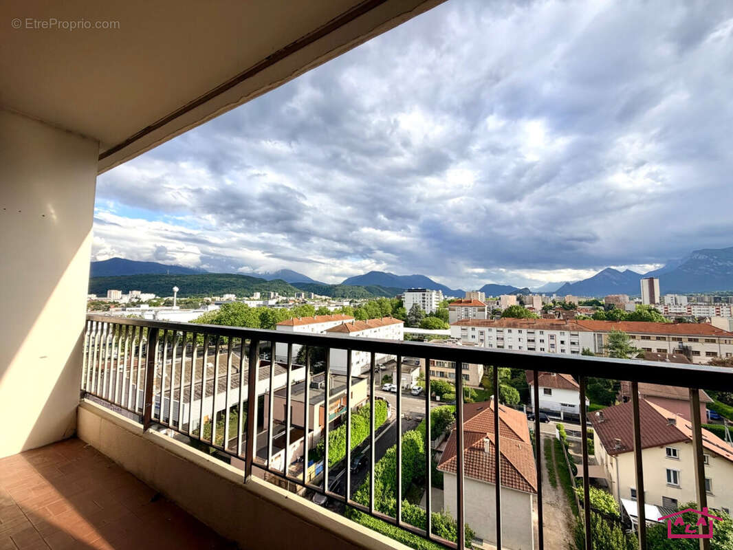 Appartement à ECHIROLLES