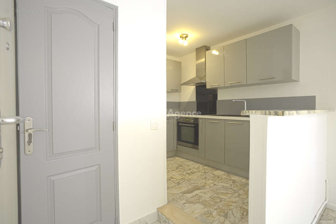 Appartement à MOUGINS