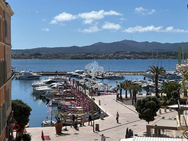 Appartement à SANARY-SUR-MER