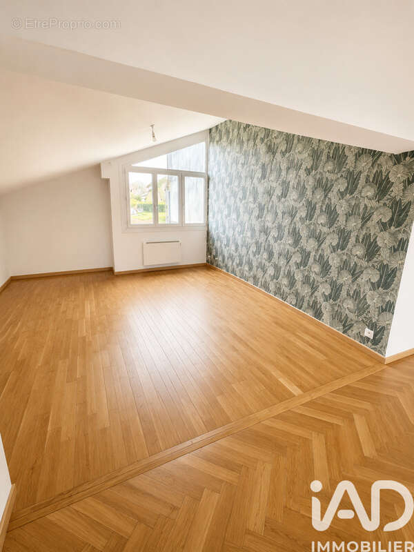 Photo 2 - Appartement à NANTEUIL-LE-HAUDOUIN