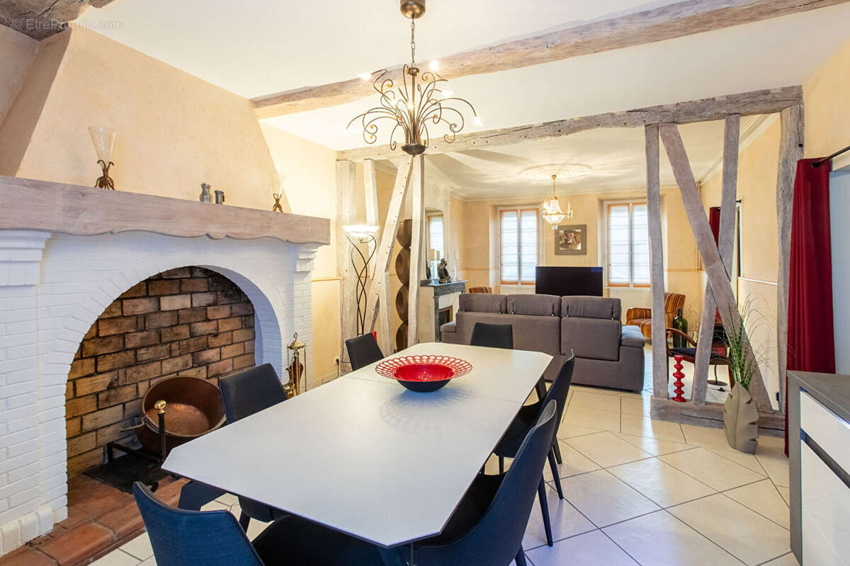 Appartement à AIRE-SUR-L'ADOUR