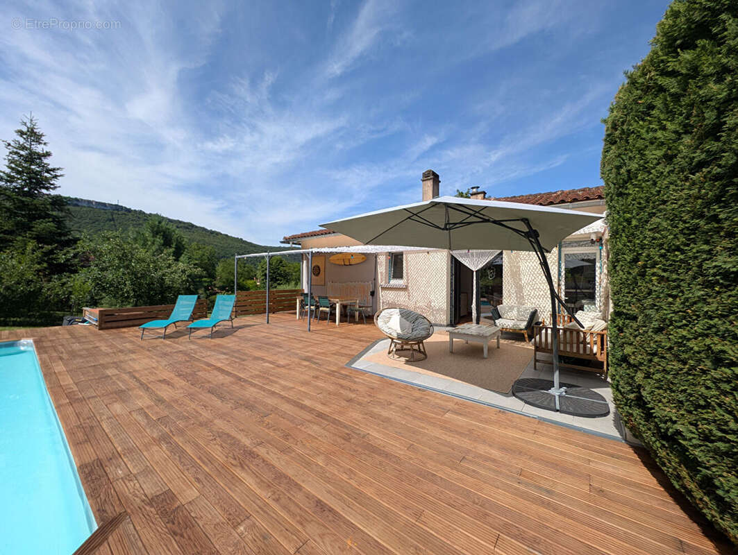 Maison à SAINT-ANTONIN-NOBLE-VAL