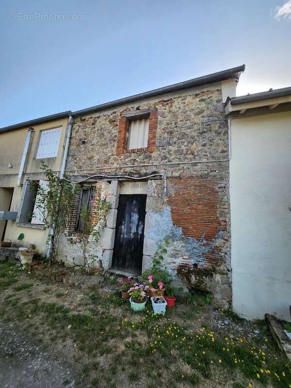 Appartement à SAINT-JUNIEN