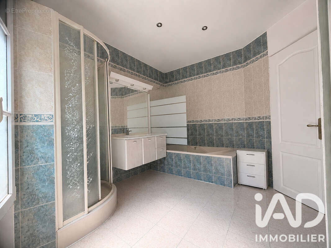 Photo 5 - Appartement à NOISY-LE-SEC