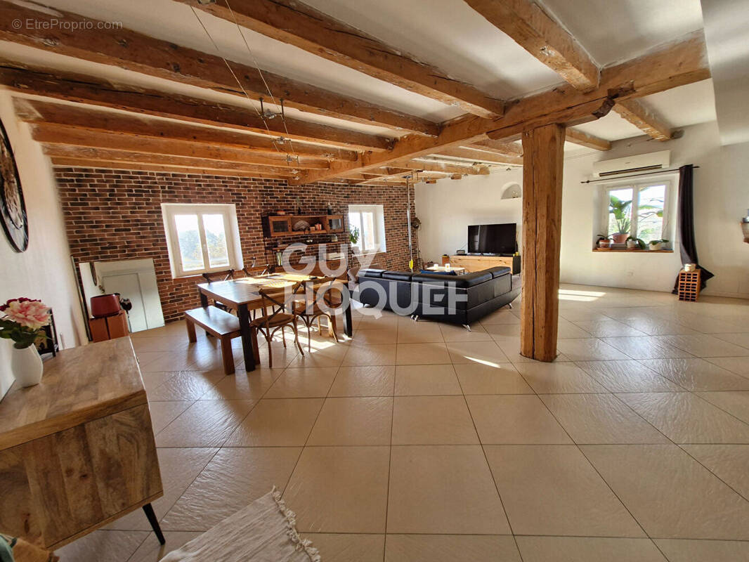 Appartement à MARSEILLE-14E