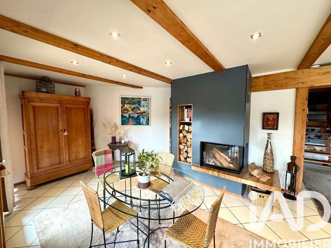 Photo 6 - Maison à VIRY