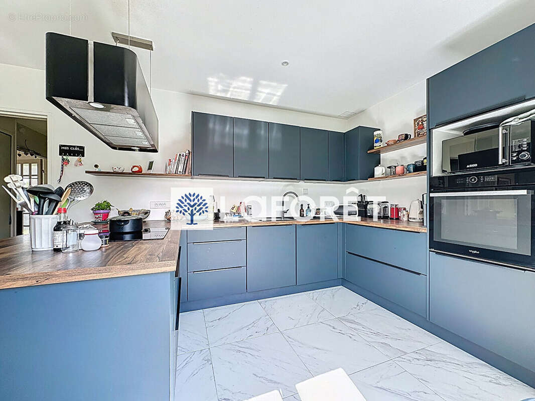 Maison à FRANQUEVILLE-SAINT-PIERRE