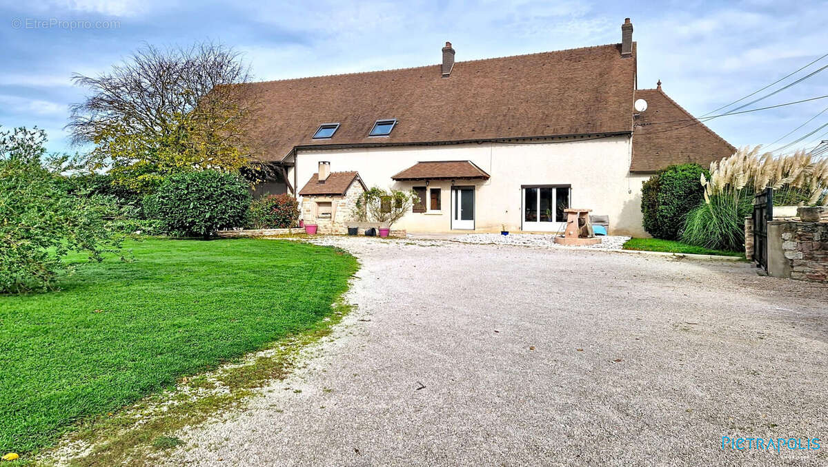 Maison à CHALON-SUR-SAONE