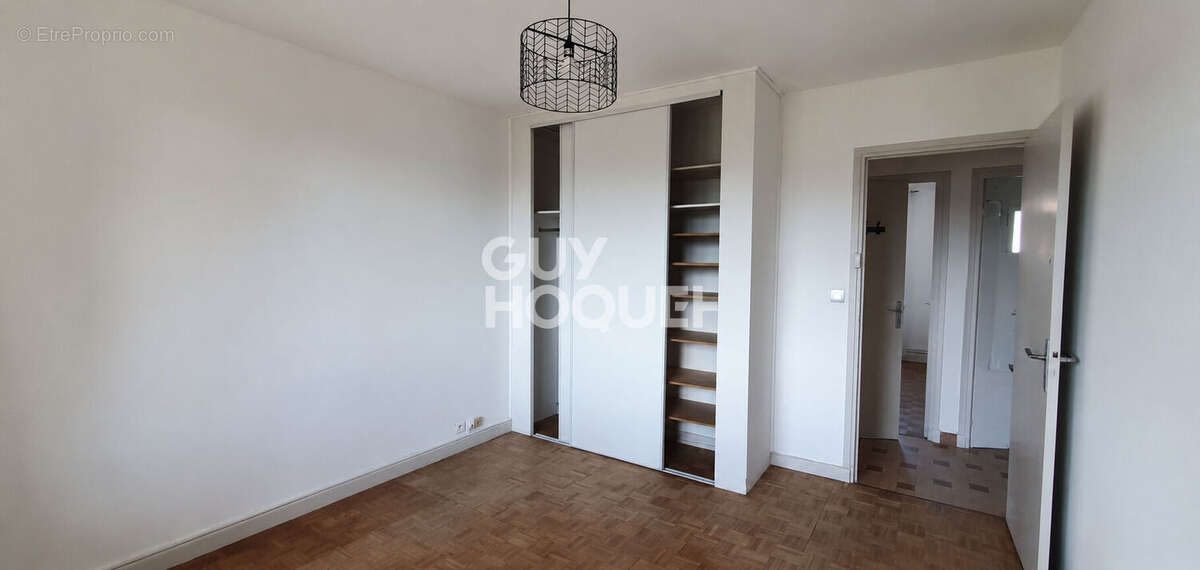Appartement 4 pièces lumineux avec grand balcon et stationnement - photo 5
