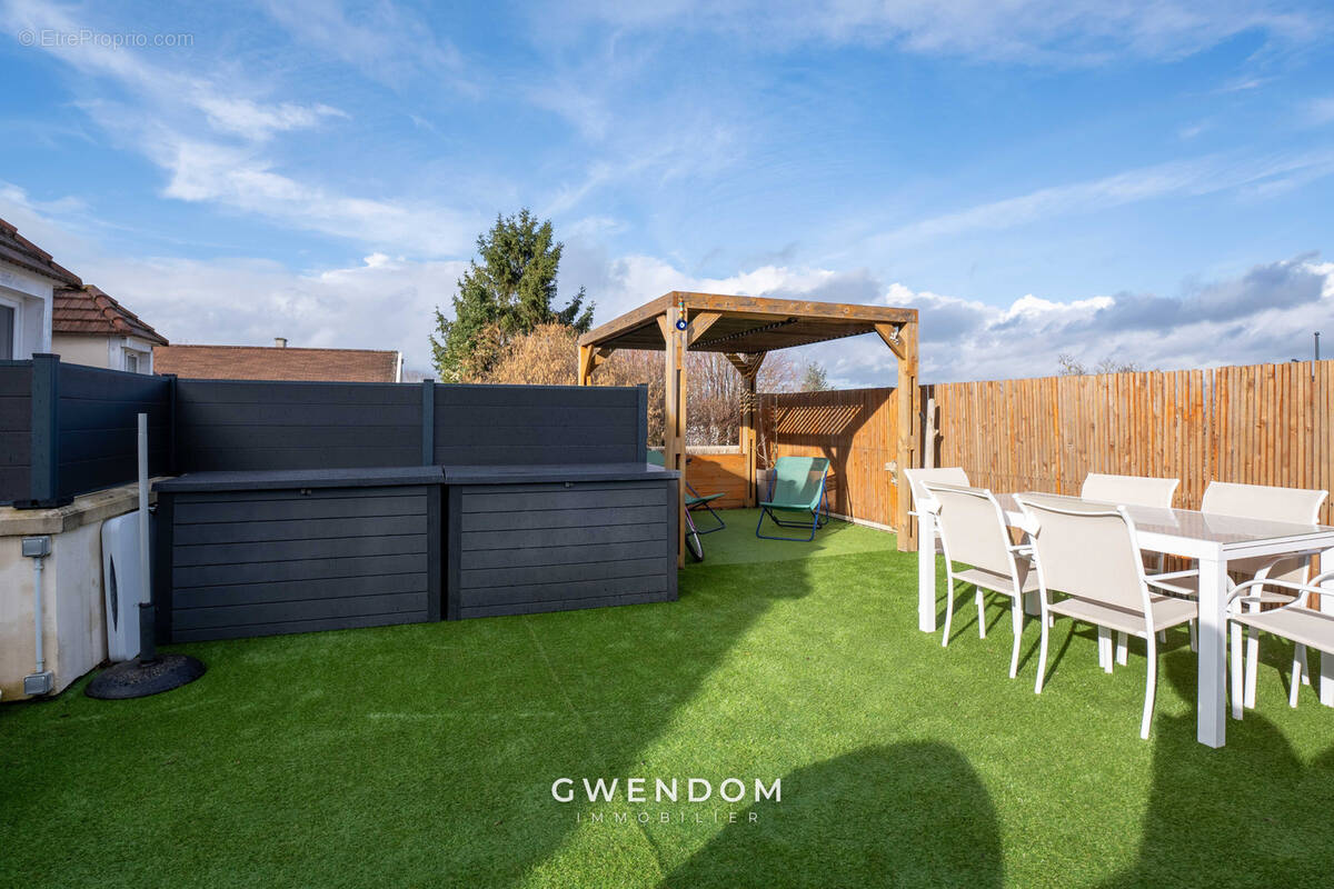 Appartement à COLLEGIEN