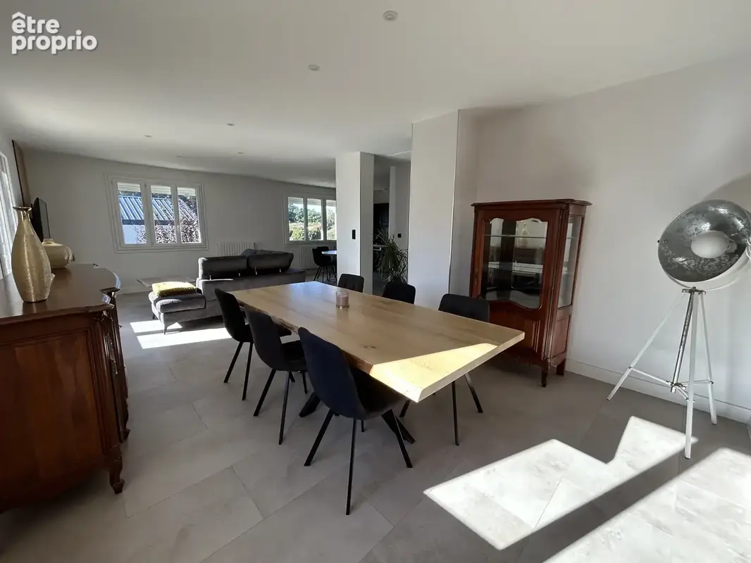 Maison 4 pièces, 133 m2 habitables, avec garage, cave, chaufferie, et dépendance au fond du terrain - photo 6