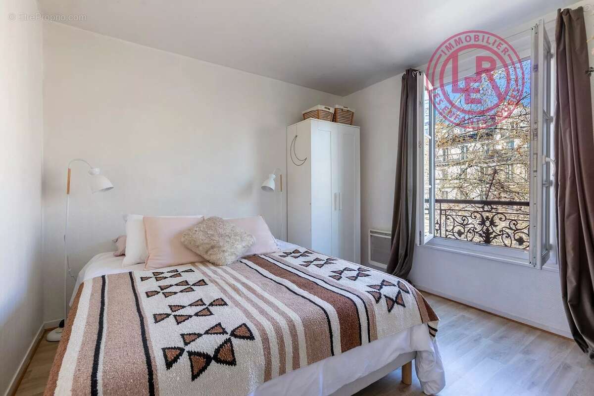 Appartement à PARIS-4E