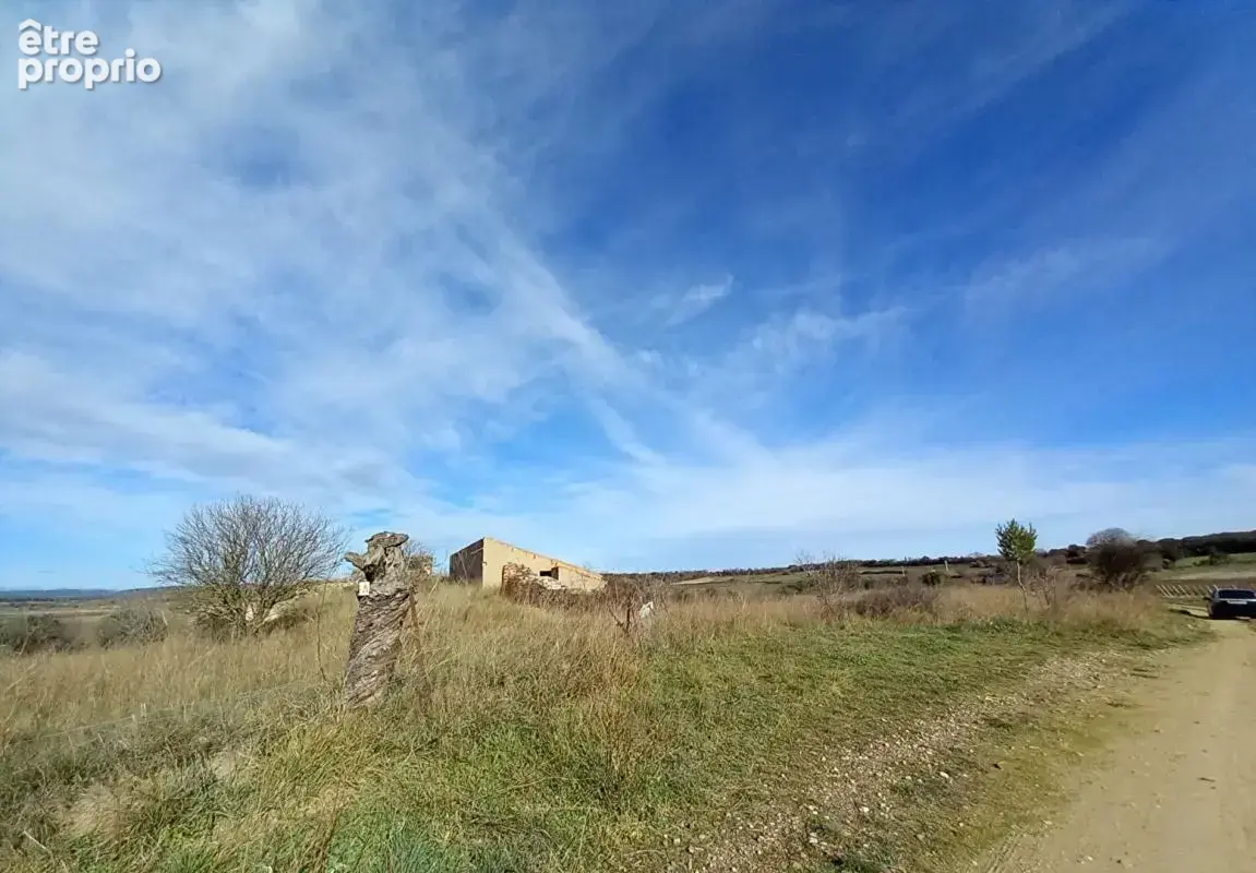 Terrain à CAUX