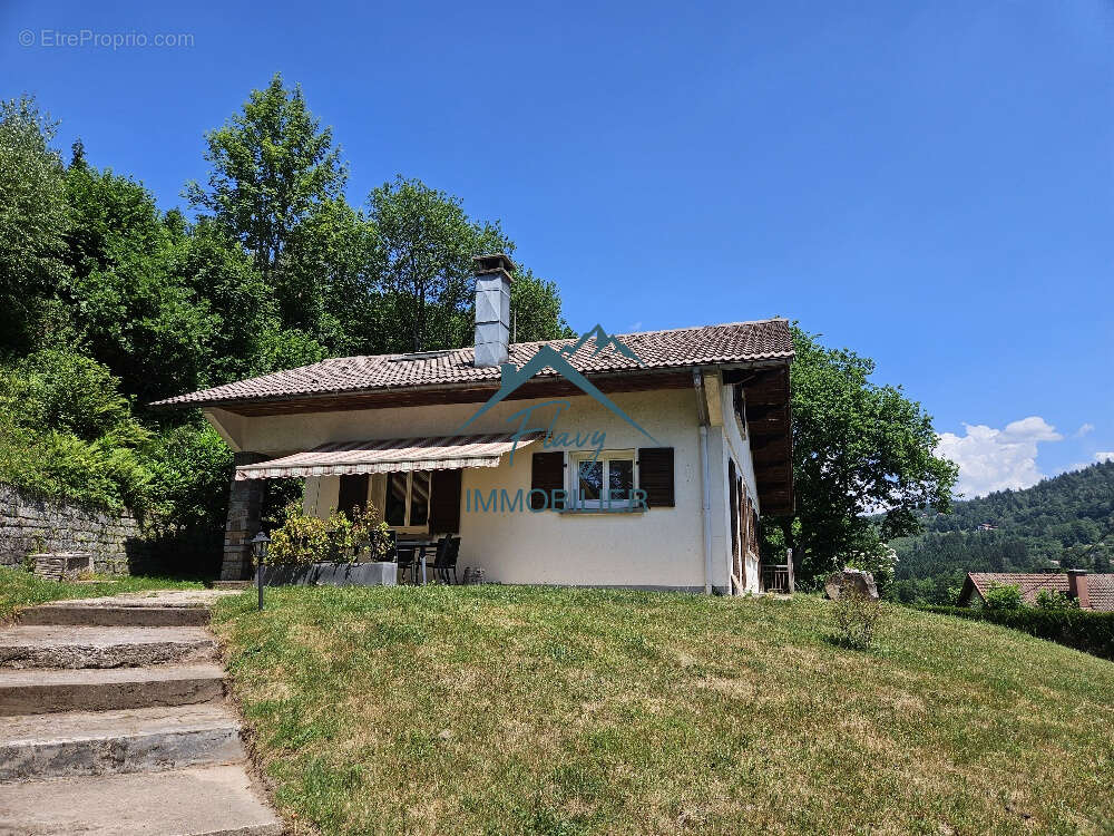 Maison de plain pied sur sous-sol - Vue vallonnée - LA FORGE - photo 3