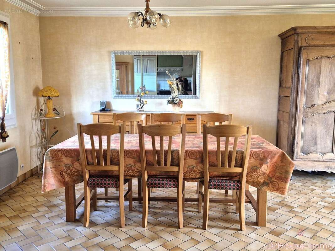 Maison à ERNEE