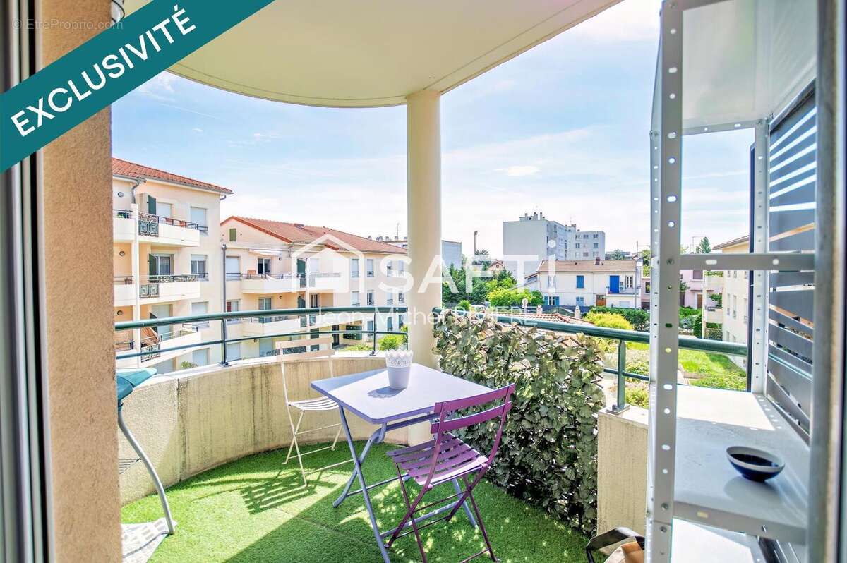 Photo 4 - Appartement à LYON-8E