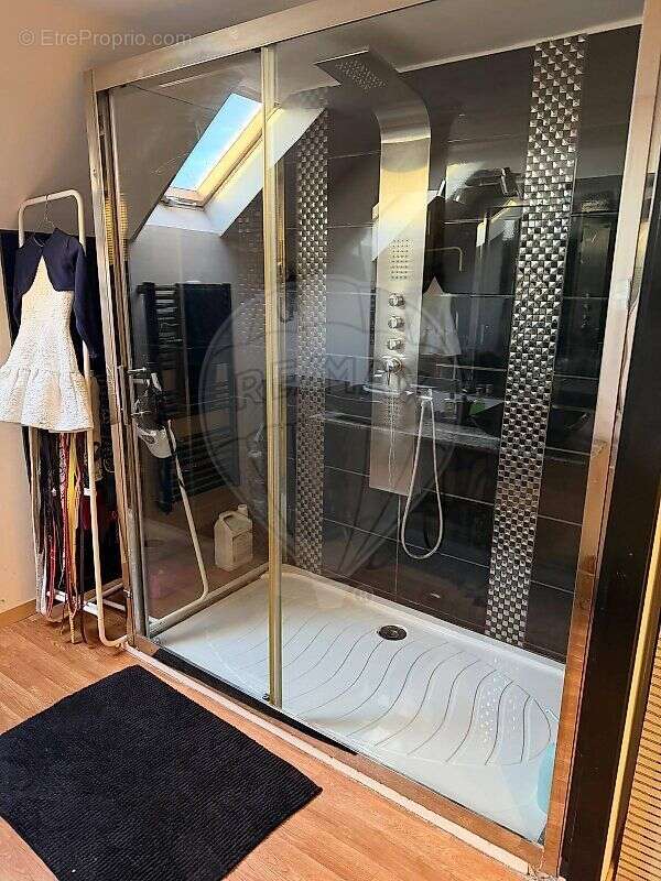 Maison à BAZOCHES-LES-BRAY