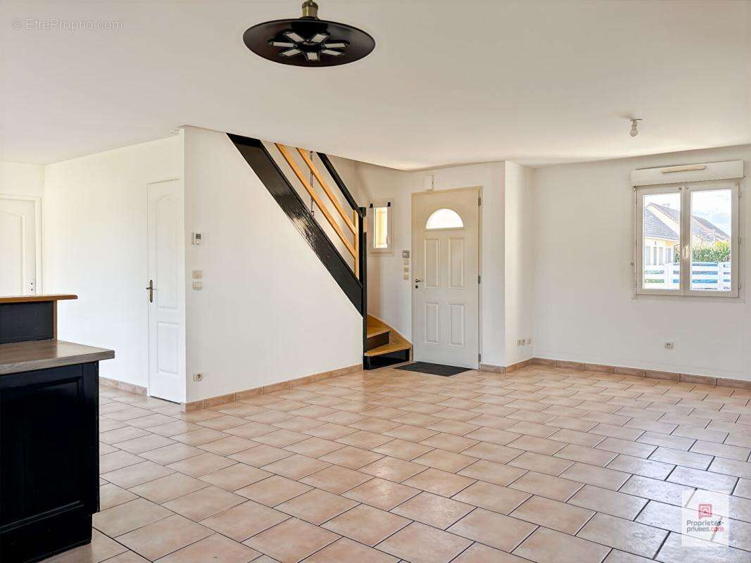 Maison à PARCE-SUR-SARTHE