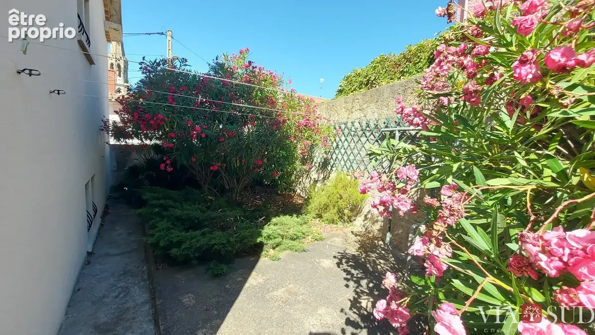Maison secteur Arènes avec garage et jardin - photo 5
