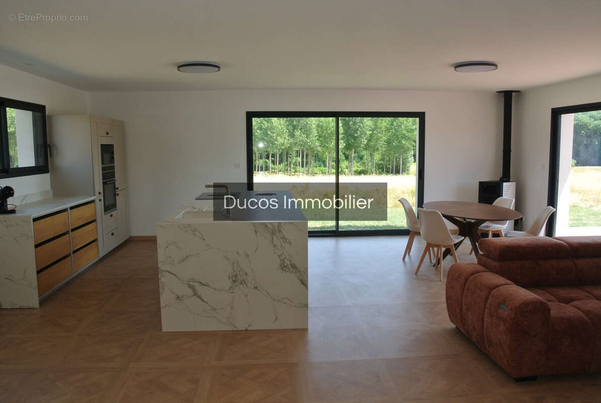 Maison à DURAS