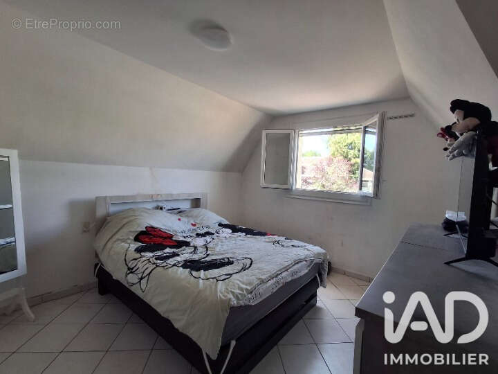 Maison 147 m² à Neuville-Sur-Brenne  - photo 9