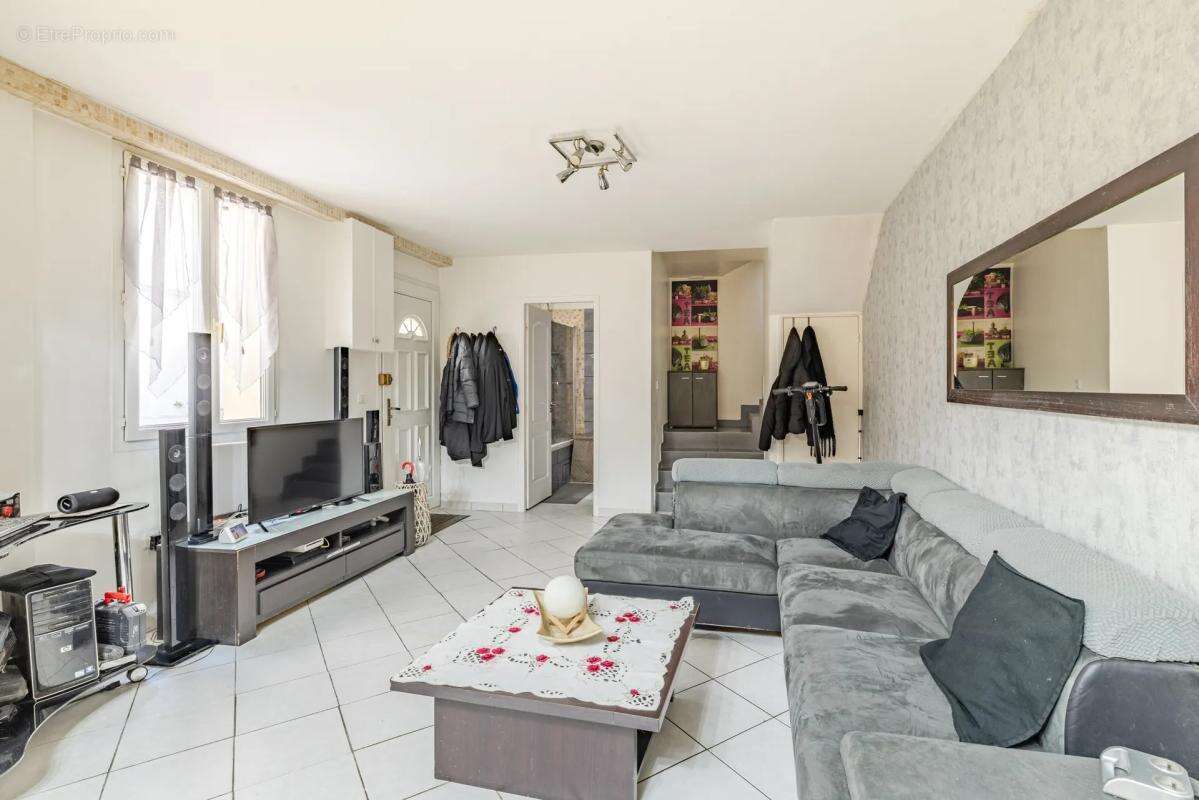 Maison à FONTENAY-SOUS-BOIS