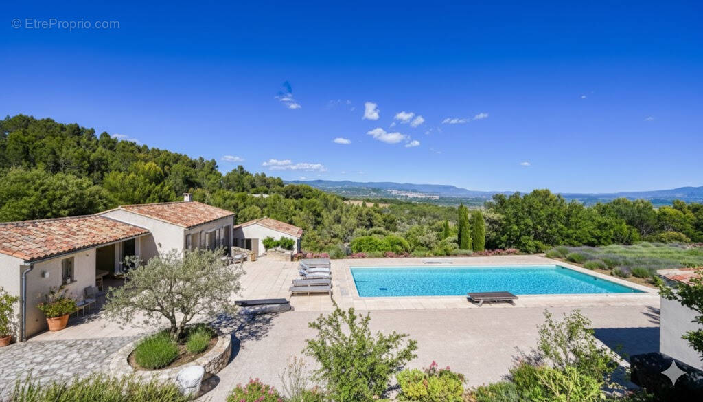 Maison à JOUCAS