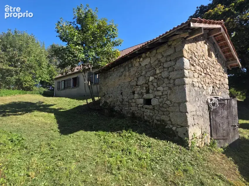Maison 5 pièces 97 m² à vendre à Biollet (63640) - photo 10