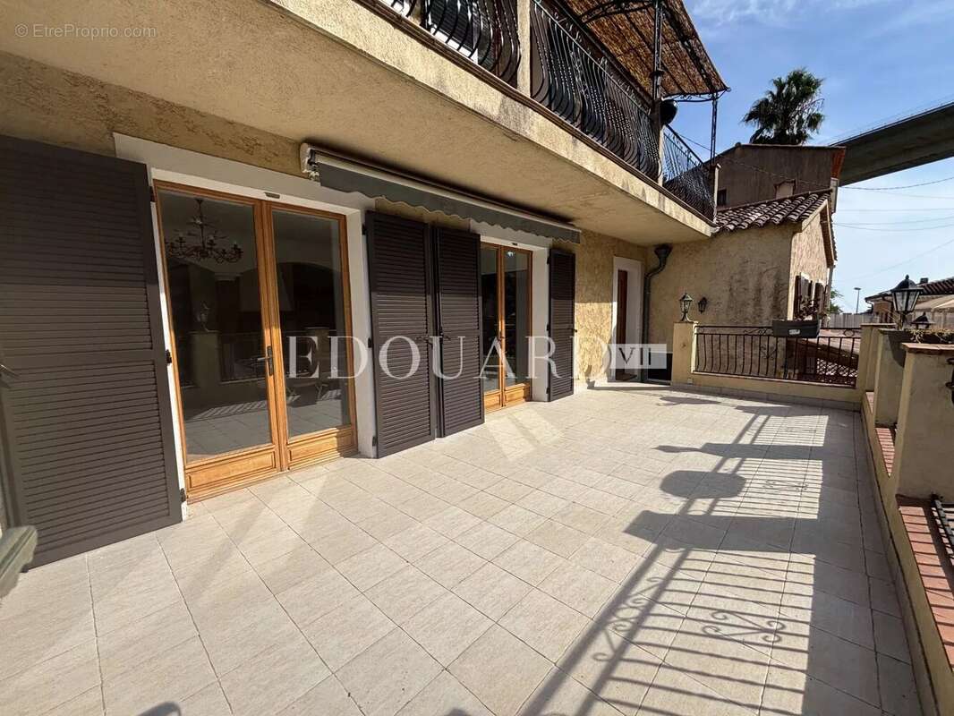 Maison à MENTON