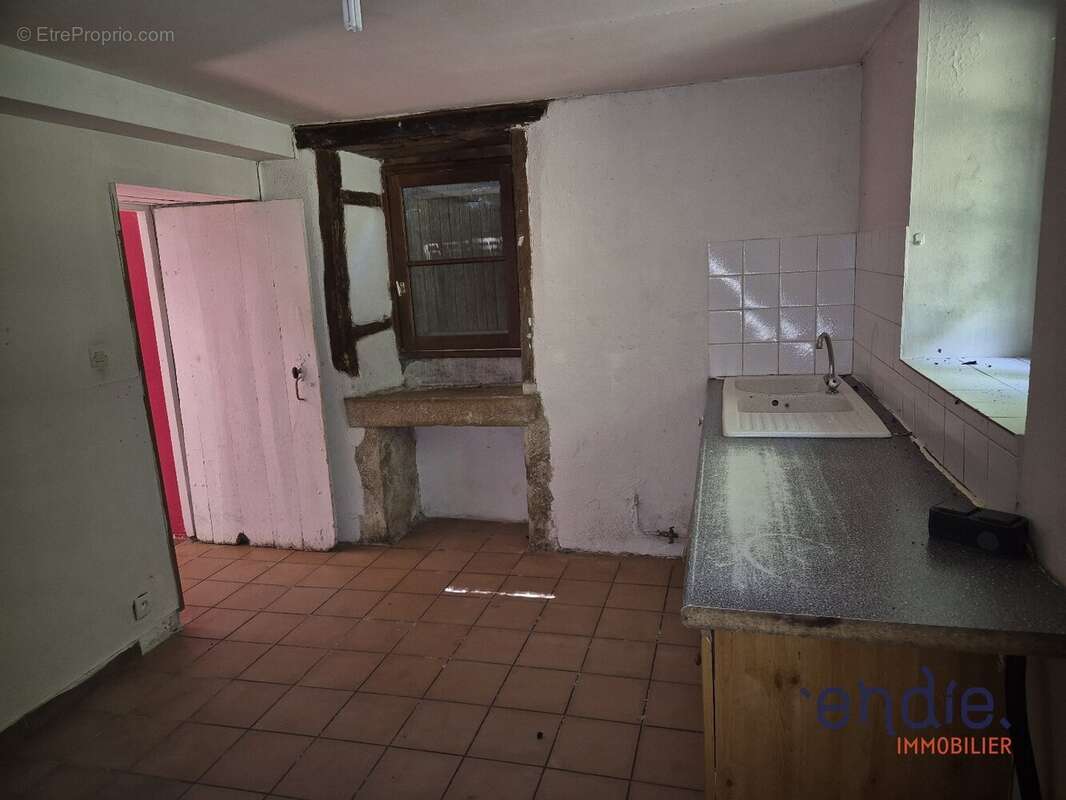 Propriété de charme 320m² habitable,isolée et avec grange sur 2ha!! - photo 10