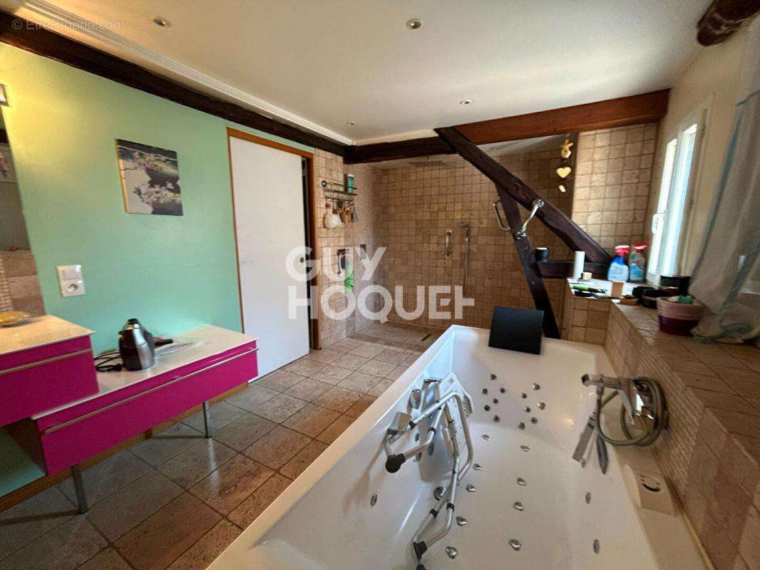 Maison Les Ageux 164.2 m2 - photo 8