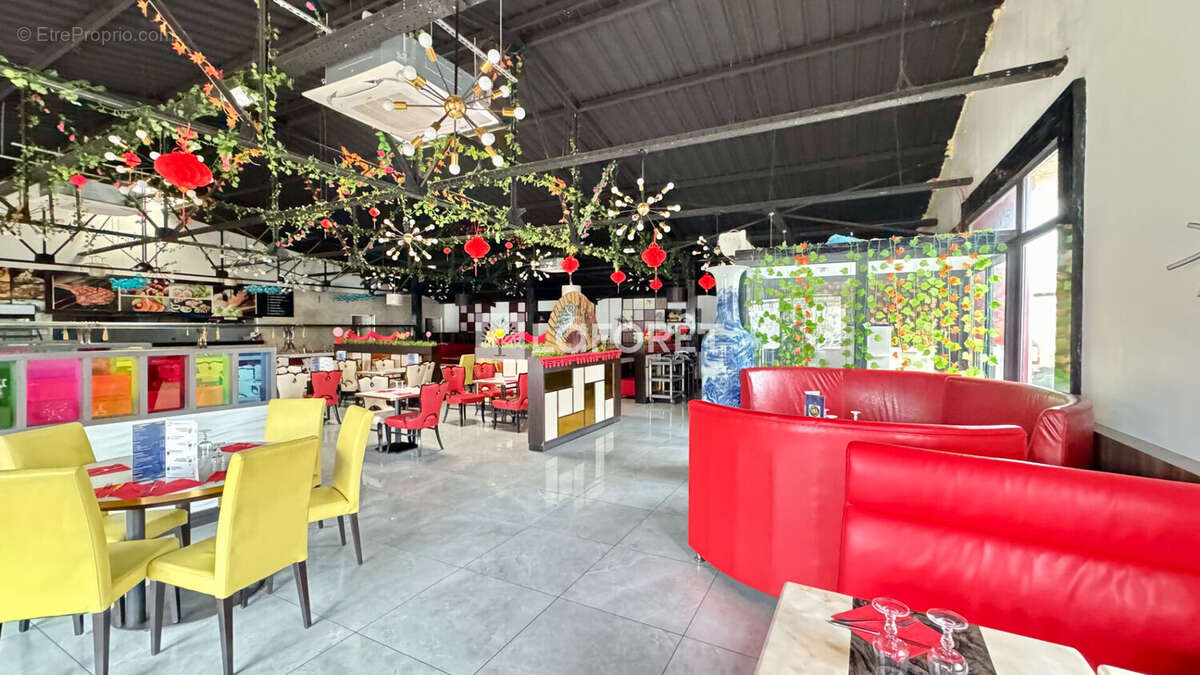 Commerce à L&#039;ARBRESLE