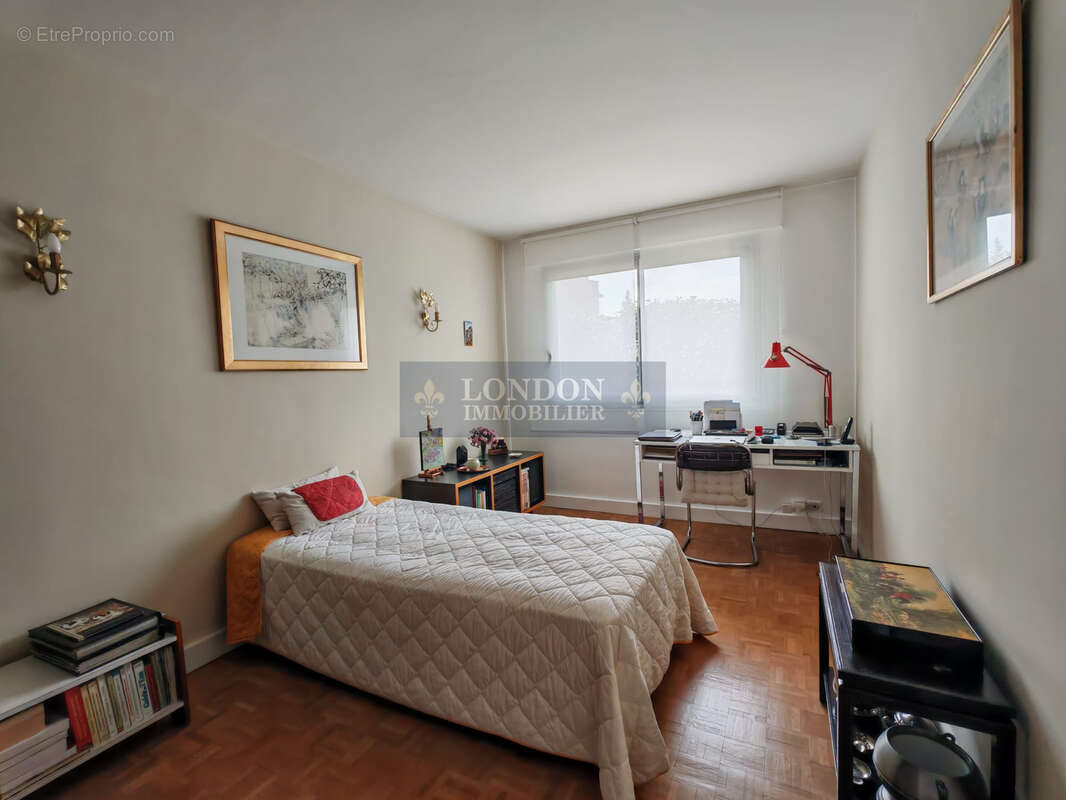 Appartement à VERSAILLES