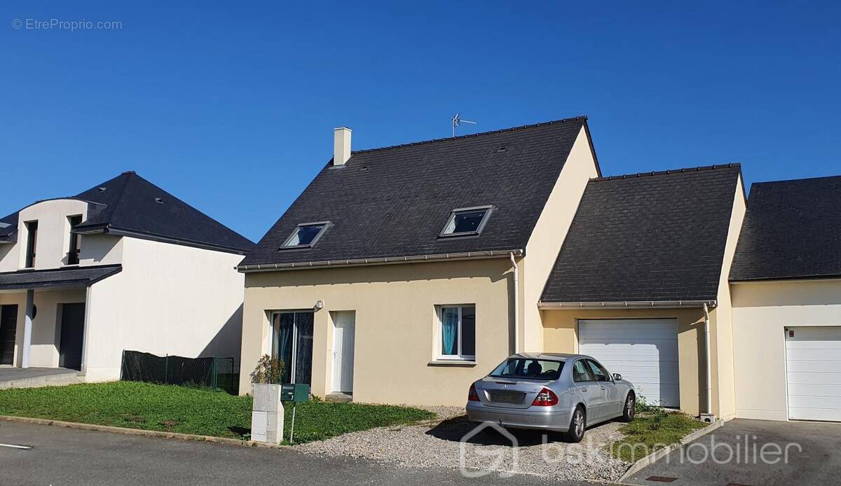 Maison à LAVAL