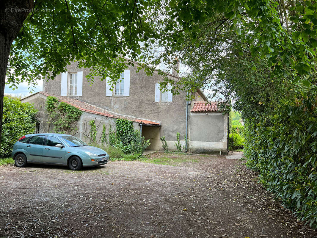 Maison à SAINTE-FOY-LA-GRANDE